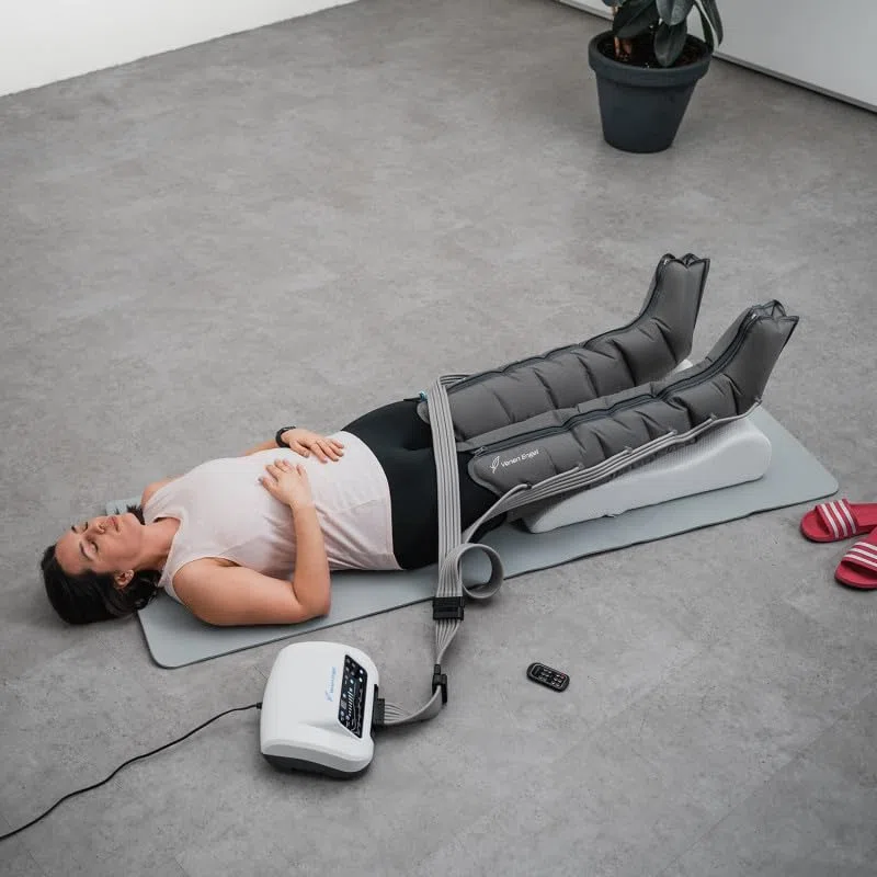 Vein Angel 6 Premium Appareil de massage avec bottes, 6 coussins d'air désactivables, pression & durée réglables facilement, 6 programmes de massage