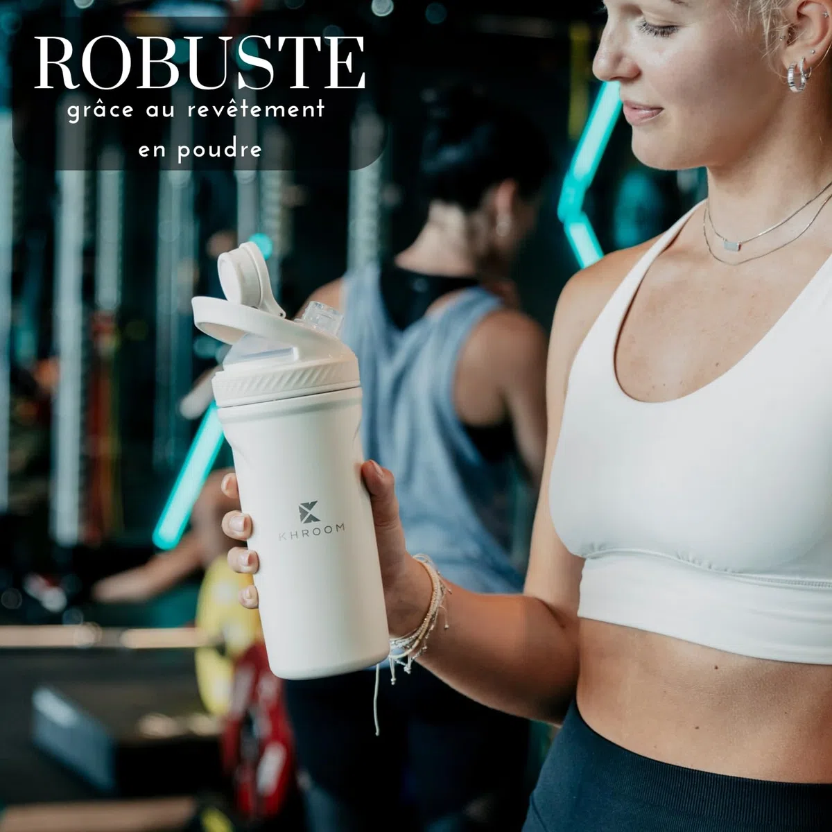 Khroom Shaker Protéine Inox 700 ml Isotherme 12h avec Tamis Métal Sans BPA | Acier inoxydable sans BPA | Isotherme 12h chaud/froid | Tamis métal anti-grumeaux | Idéal musculation, sport & smoothies