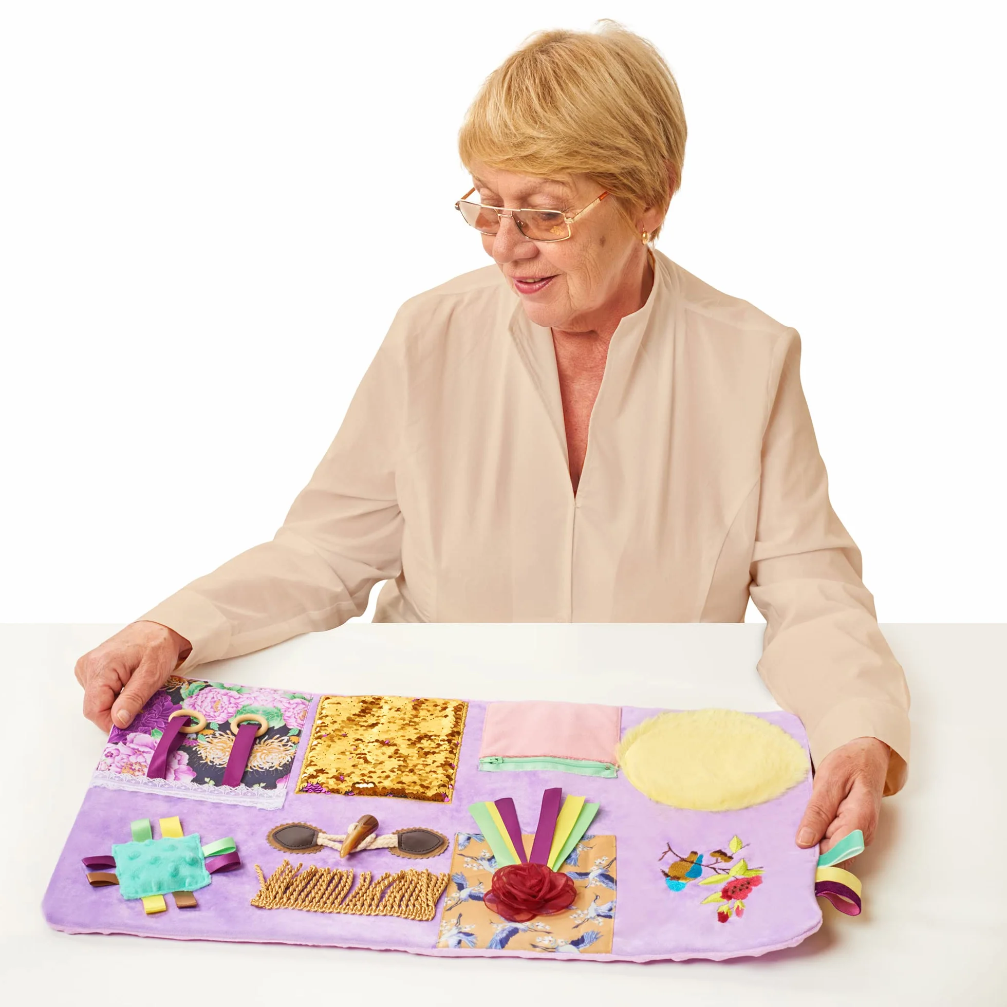 Couverture Sensorielle Démence | Activités Calmantes Pour Personnes Agées | Produits Pour Personnes Agées Démentes | Fidget Blanket | Aide Pour Maladie d'Alzheimer, Démence, Syndrome d'Asperger