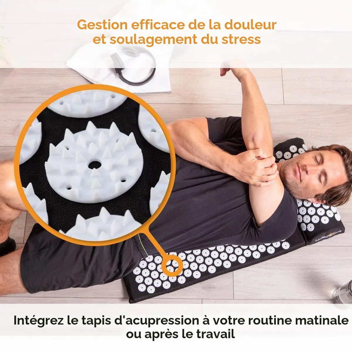LyfeFocus Ensemble Tapis d'Acupression & Oreiller avec Sac – Tapis de Massage Rembourré pour Soulager le Dos, le Cou & les Épaules – Réduit la Tension Musculaire & le Stress.