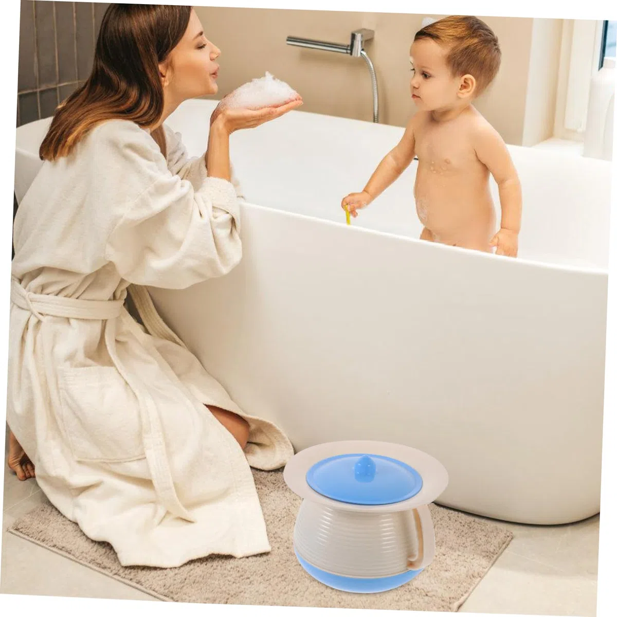 Healeved Pot de Chambre Portable Plastique avec Couvercle pour Garçon Fille et Adultes Urinoir Pratique pour Voyage et Camping Seau à Urine Unisexe Accessoire de Toilette à