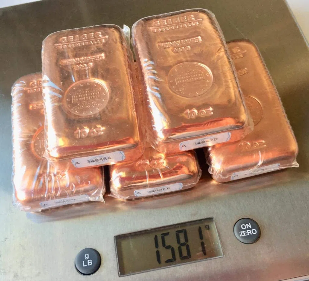Lot de 5 lingots de cuivre de 311 grammes (10 oz) chacun (50 oz au total, 1555 grammes de cuivre) de la raffinerie allemande de métaux précieux Geiger Edelmetalle