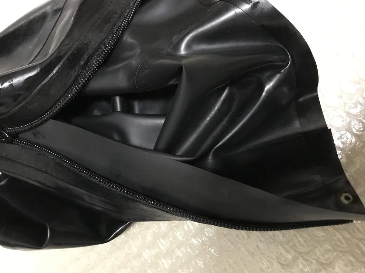 MFMYEE Masque en latex avec yeux micro-perforés, couvre-chef cosplay SM, masque d'Halloween. (M)