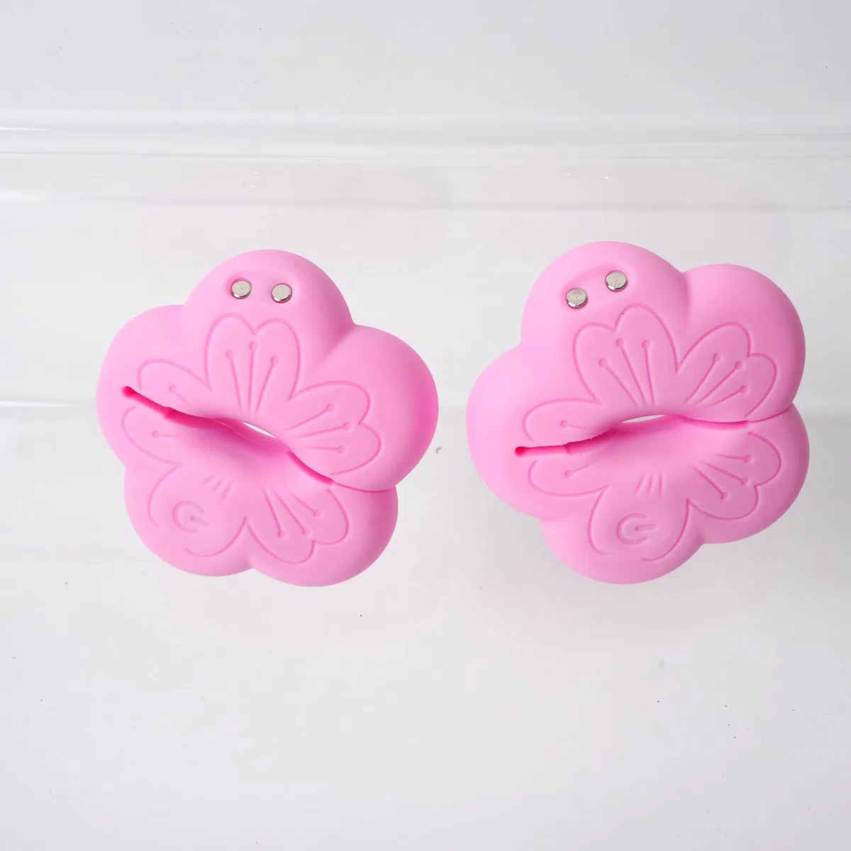 Pinces à tétons Appareil de massage du sein Vibromasseur Pour Mamelons Stimulateurs de seins Jouet sexuel avec 10 modes de vibration Jouet sexuel pour femmes et couples BDSM