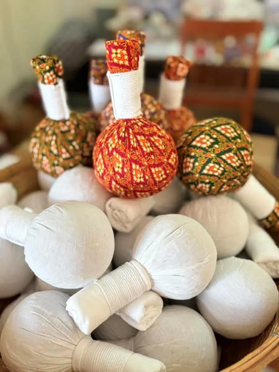 Tampon à base de plantes - Ayurveda - 2 pièces a` 75 g - pour le traitement de désintoxication et de régénération