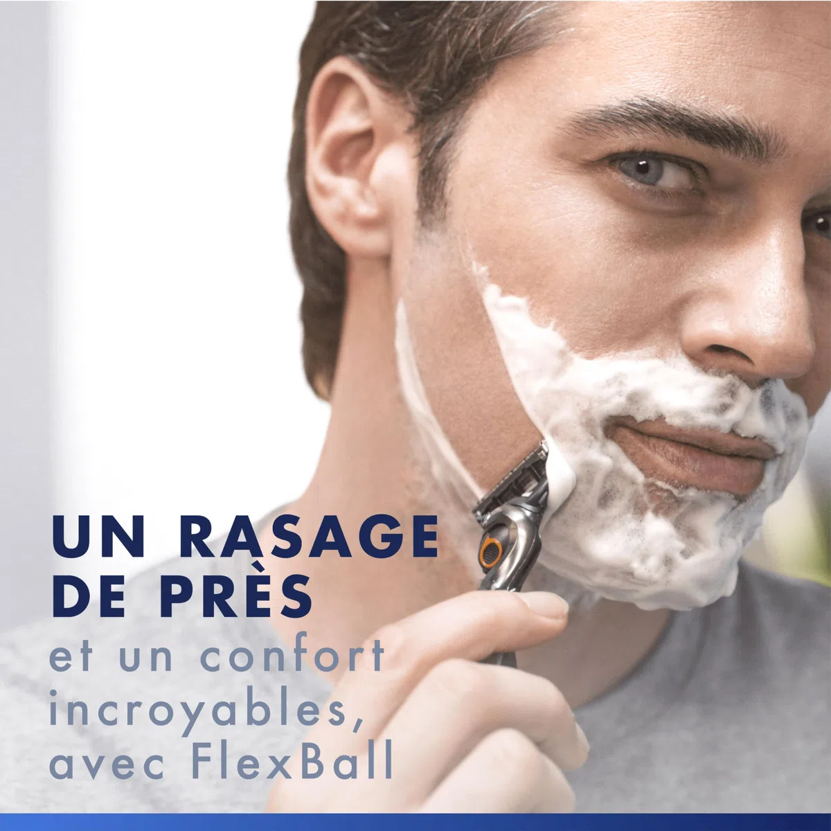 Gillette Lot De 4 Recharges De Rasoir pour Hommes Proshield, Cartouches avec Bande Lubrifiante Avant Et Après Les Lames Et Nouvelle Lubrification pour Un Rasage De Près Et Un Confort Incroyables