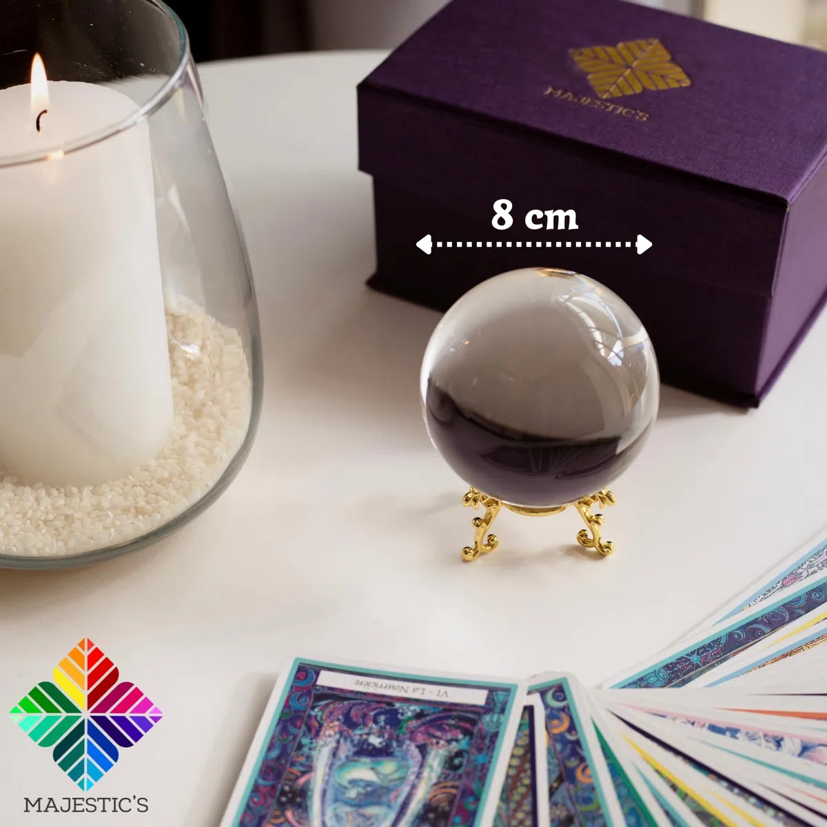 Boule de Cristal Voyance 8 cm & Son Support en Métal + Boîte – Parfaite pour Cristallomancie, Divination, Medium [Garantie A Vie]