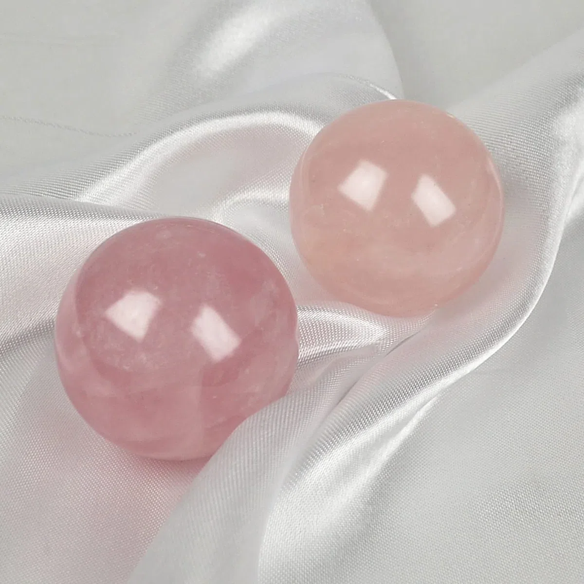 Lot de 2 balles de massage en quartz rose 4 cm boîte cadeau