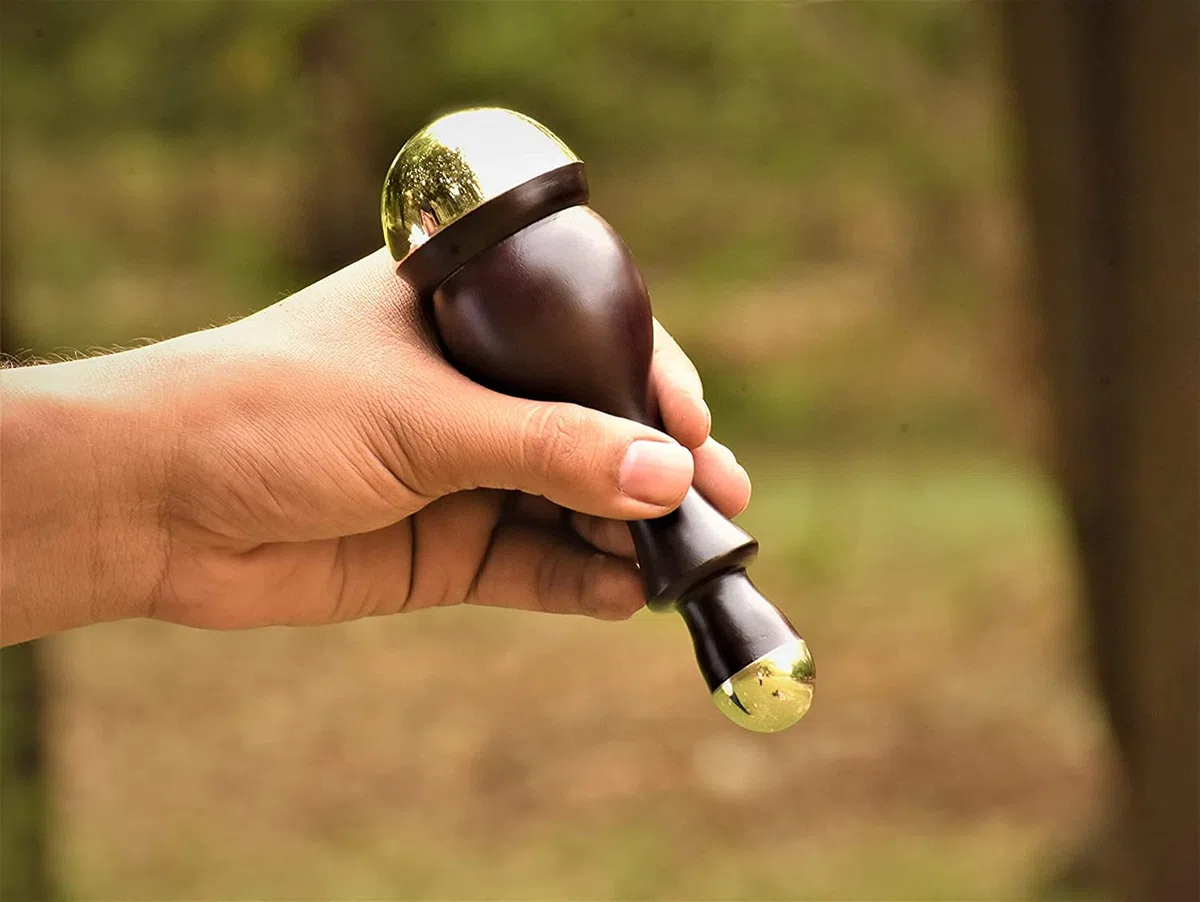 Masseur pour le corps et les pieds Kansa Wand avec manche en bois pour la désintoxication et la relaxation profonde Baguette Kansa