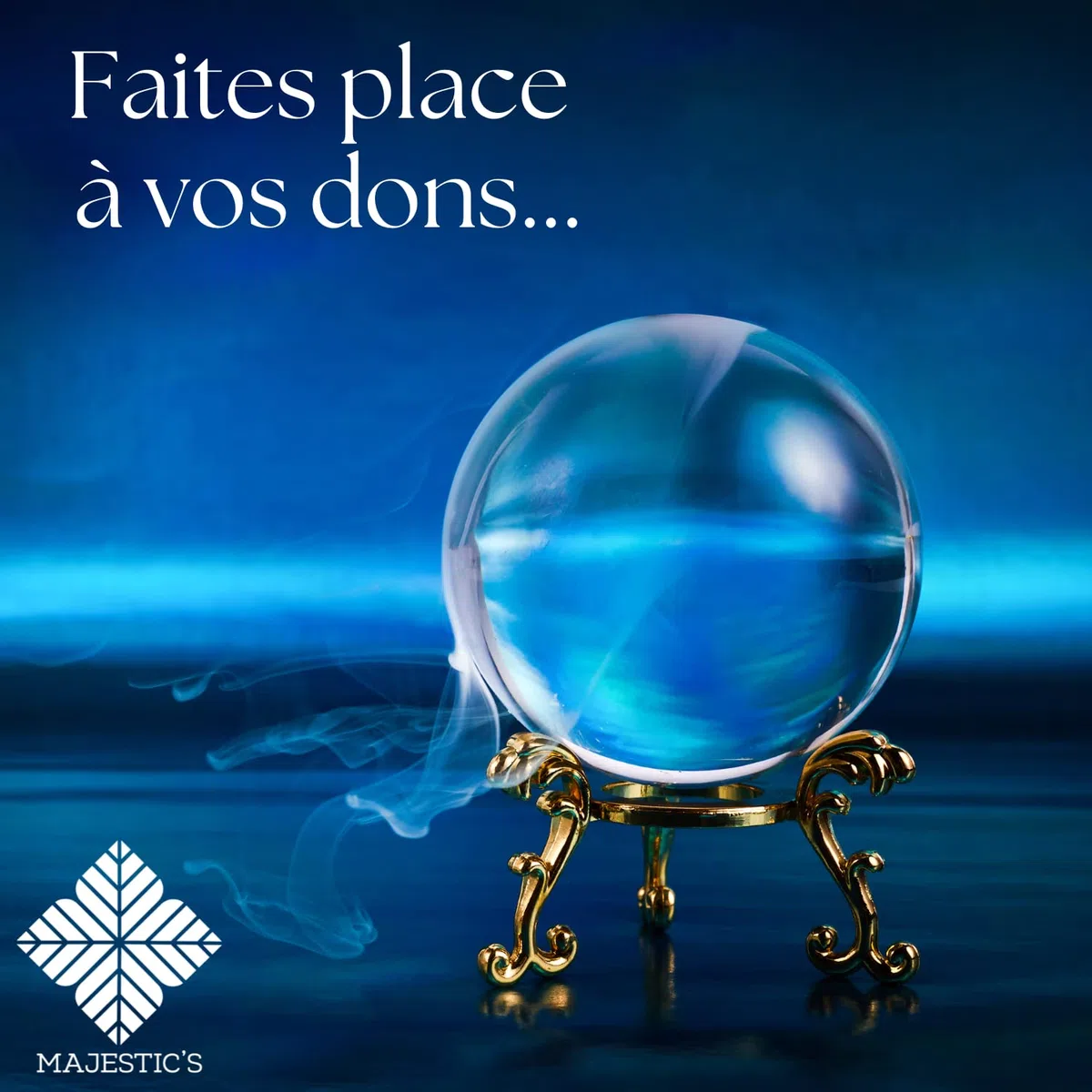 Boule de Cristal Voyance 8 cm & Son Support en Métal + Boîte – Parfaite pour Cristallomancie, Divination, Medium [Garantie A Vie]