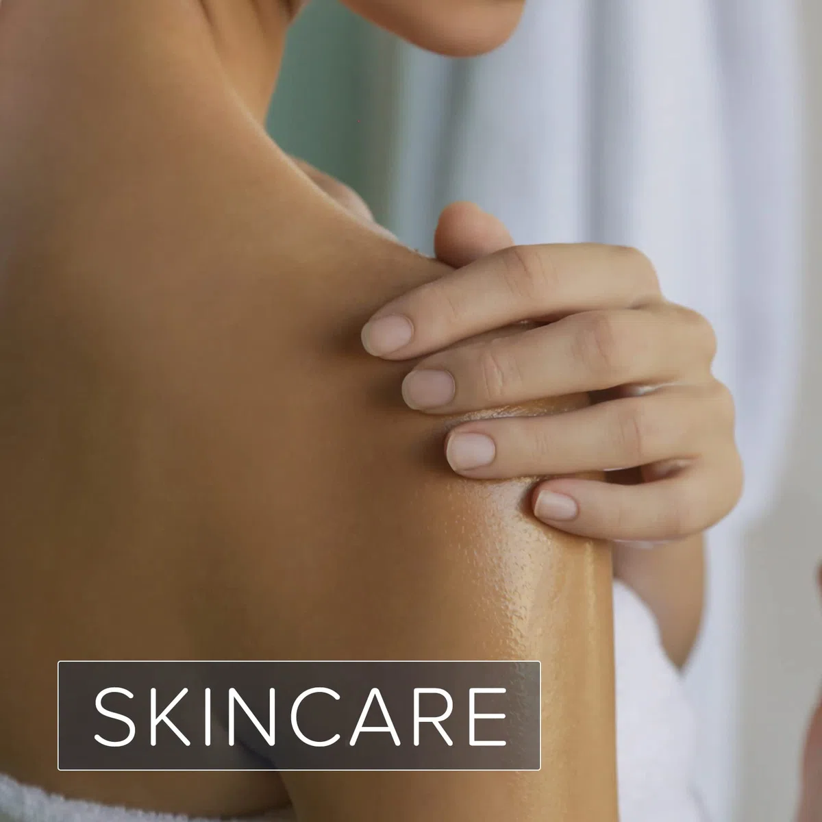 Naissance Huile D’Amande Douce Certifiée BIO (No. 215) Pressée À Froid - 450ml - Hydratant Naturelle, Végan, Sans Odeur - Lubrifiant Pour Massage - Pour Corps, Visage, Cheveux, Ongle