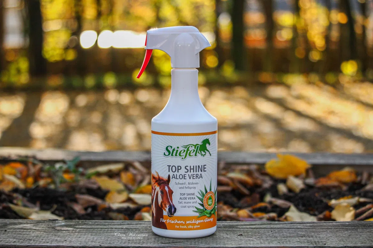 Stiefel Top Shine Aloe Vera – Spray pour robe, crinière et queue de cheval, démêlant avec aloe vera, brillance soyeuse, 750 ml
