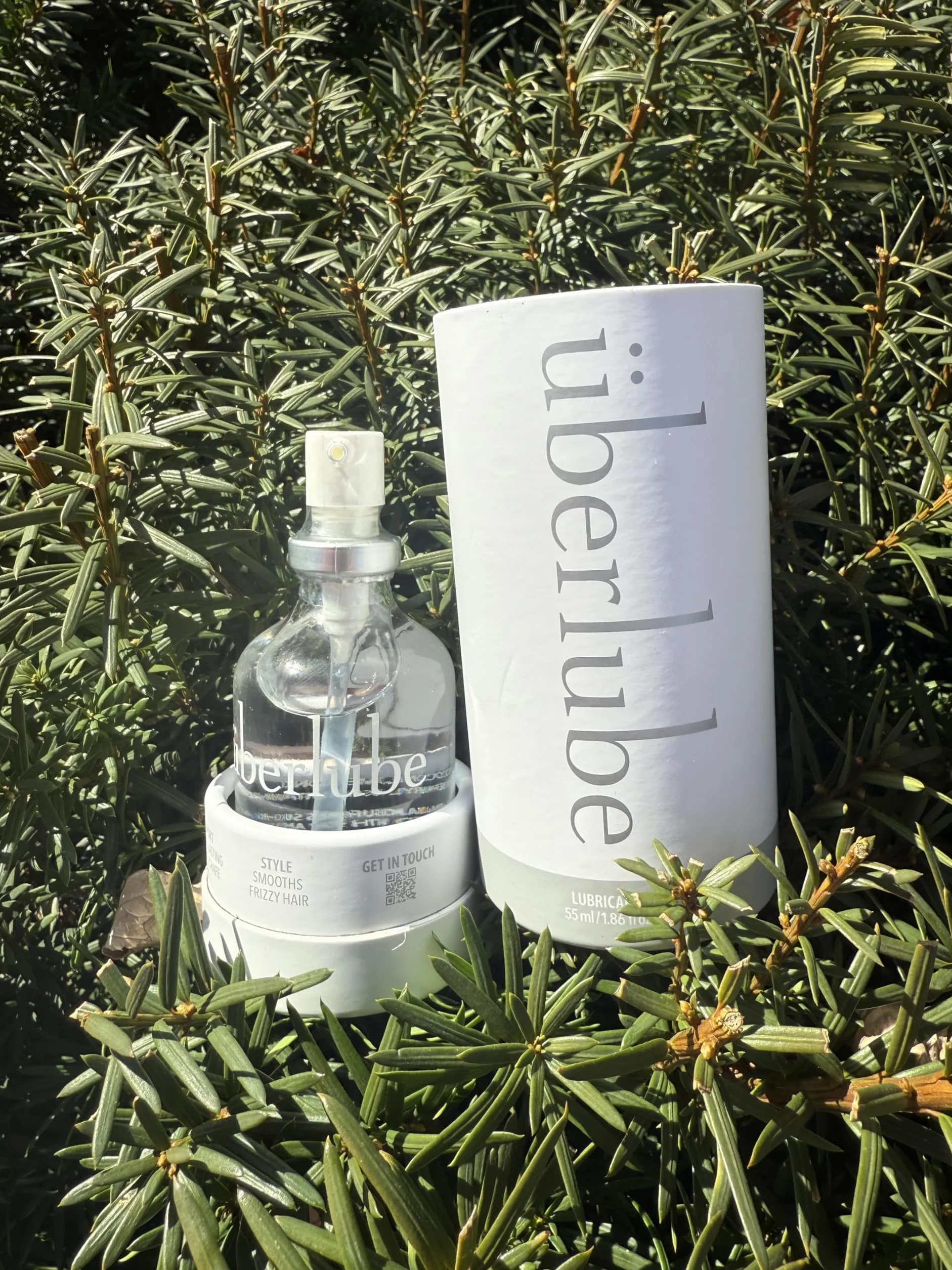 Überlube Gel Lubrifiant de Luxe | Gel Lubrifiant Intime au Silicone Naturel Enrichi en Vitamine E | Sans Latex, Parfum Ni Résidu et Utilisable Sous L'eau - 55ml