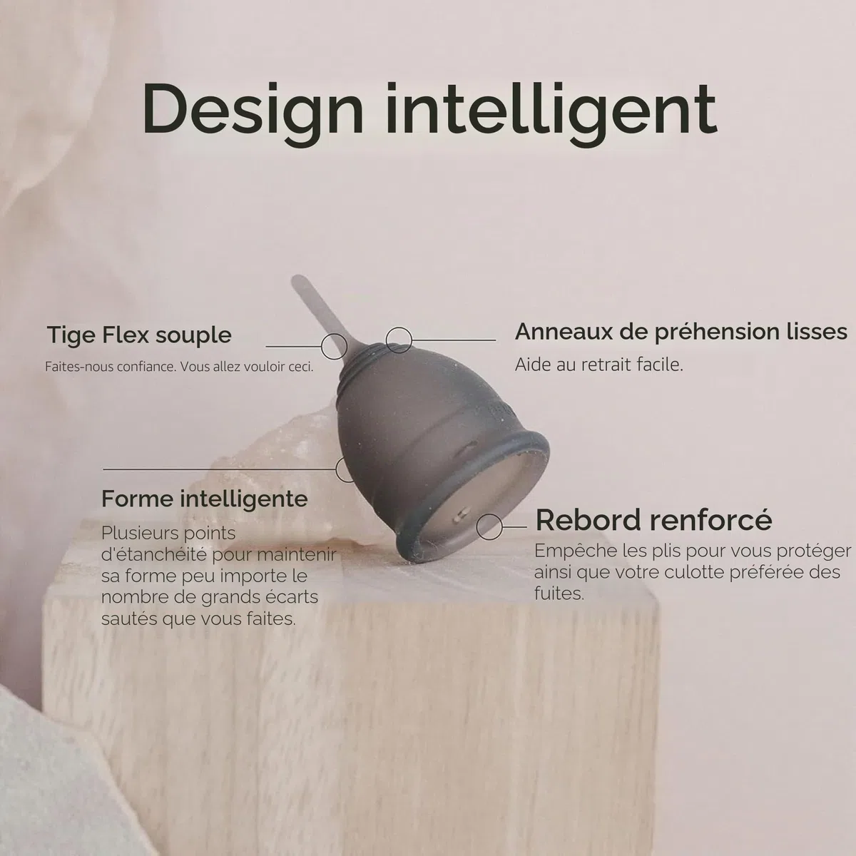 Saalt Soft Menstrual Cup – Coupe menstruelle réutilisable – Protection anti-fuites jusqu'à 12 heures – Sans BPA ni latex – Inclut une coupe et un sac de transport - taille Petit, Gris