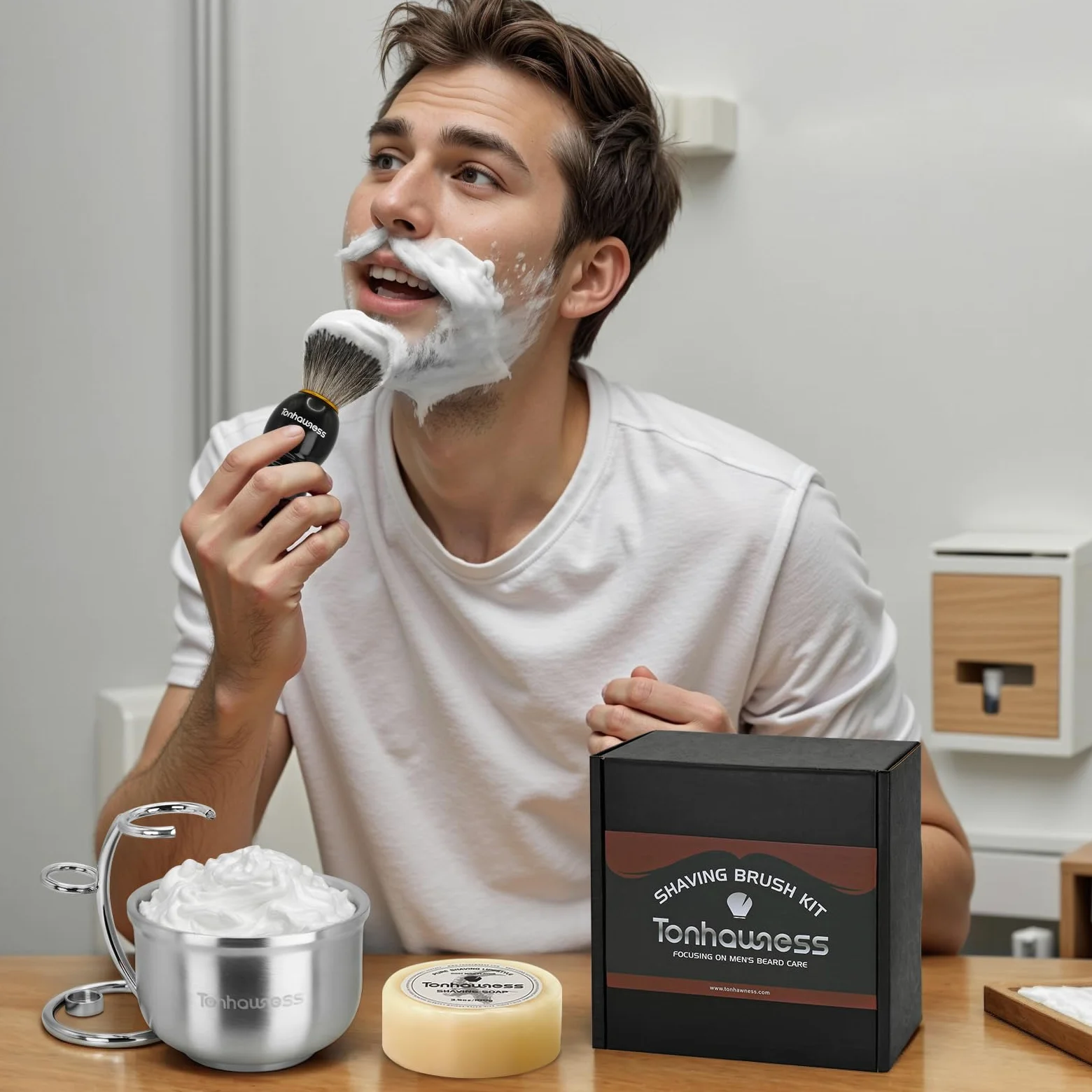 Kit de blaireaux de rasage pour hommes, ensemble de blaireau de rasage 4 en 1 comprenant un blaireau de rasage en poils de blaireau, un bol de rasage en acier inoxydable, un support de rasage et du