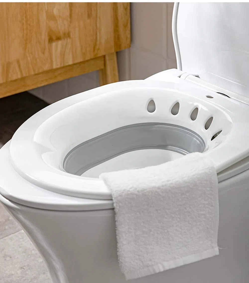 Bains Siège Enceintes-Femmes Hémorroïdes Post-Partum - MissZM, Rangement Pliable Suspendu Grande Capacité Soins Privés Lavage Siège de Toilette Anti-Débordement (Gris)