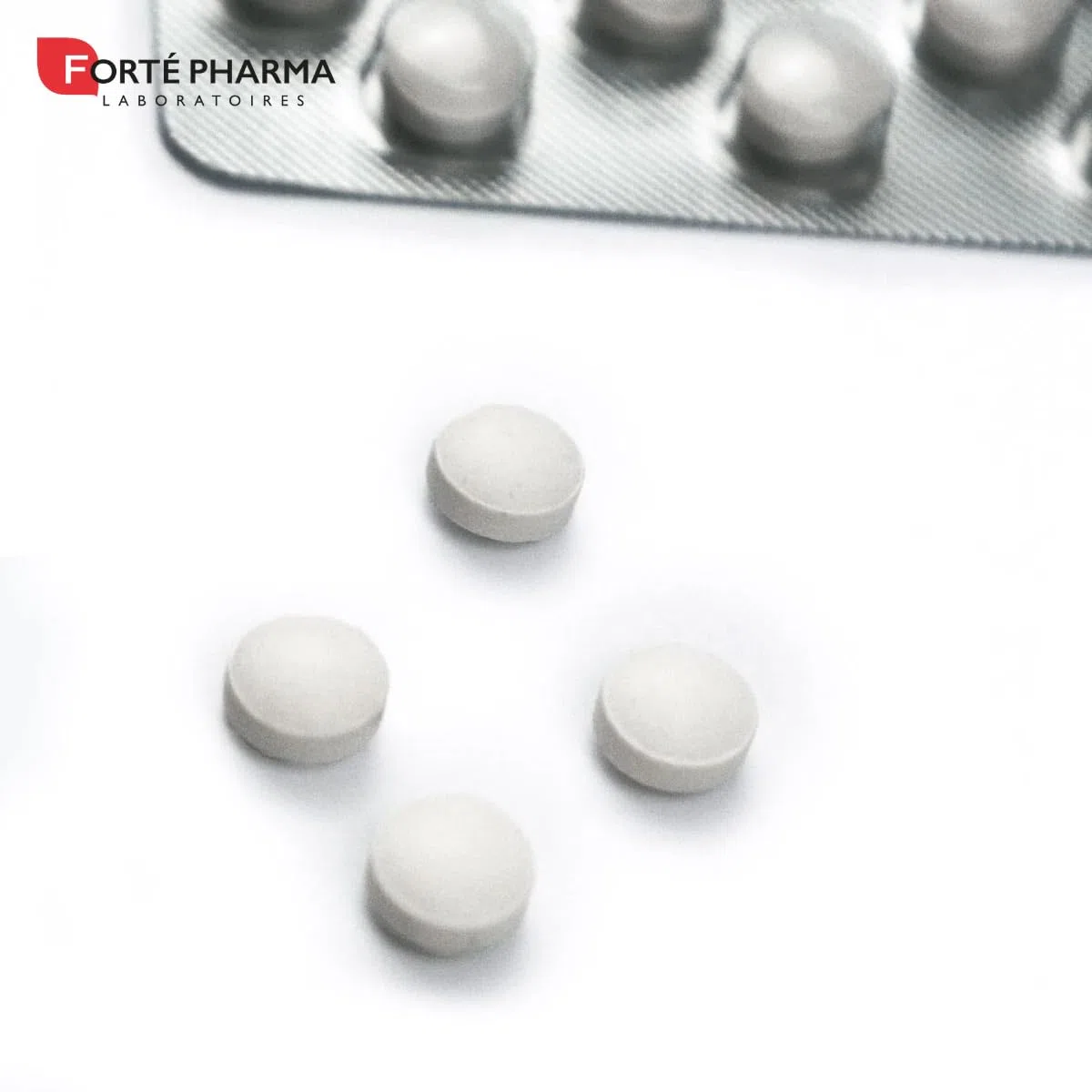 Forté Pharma - Chrome 200 - Complément Alimentaire Minceur - Maintien de la Glycémie, Réduction du grignotage et envies de sucre, Controle de l'appétit - Assimilation optimale - 30 comprimés